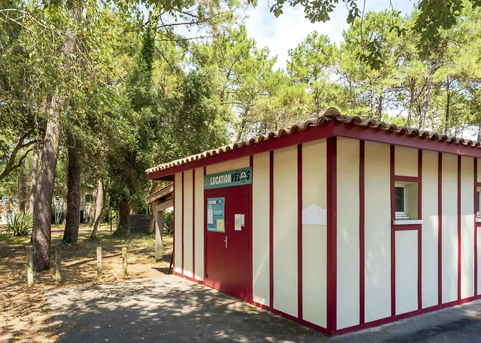 Domaine De Pinsolle * Soustons